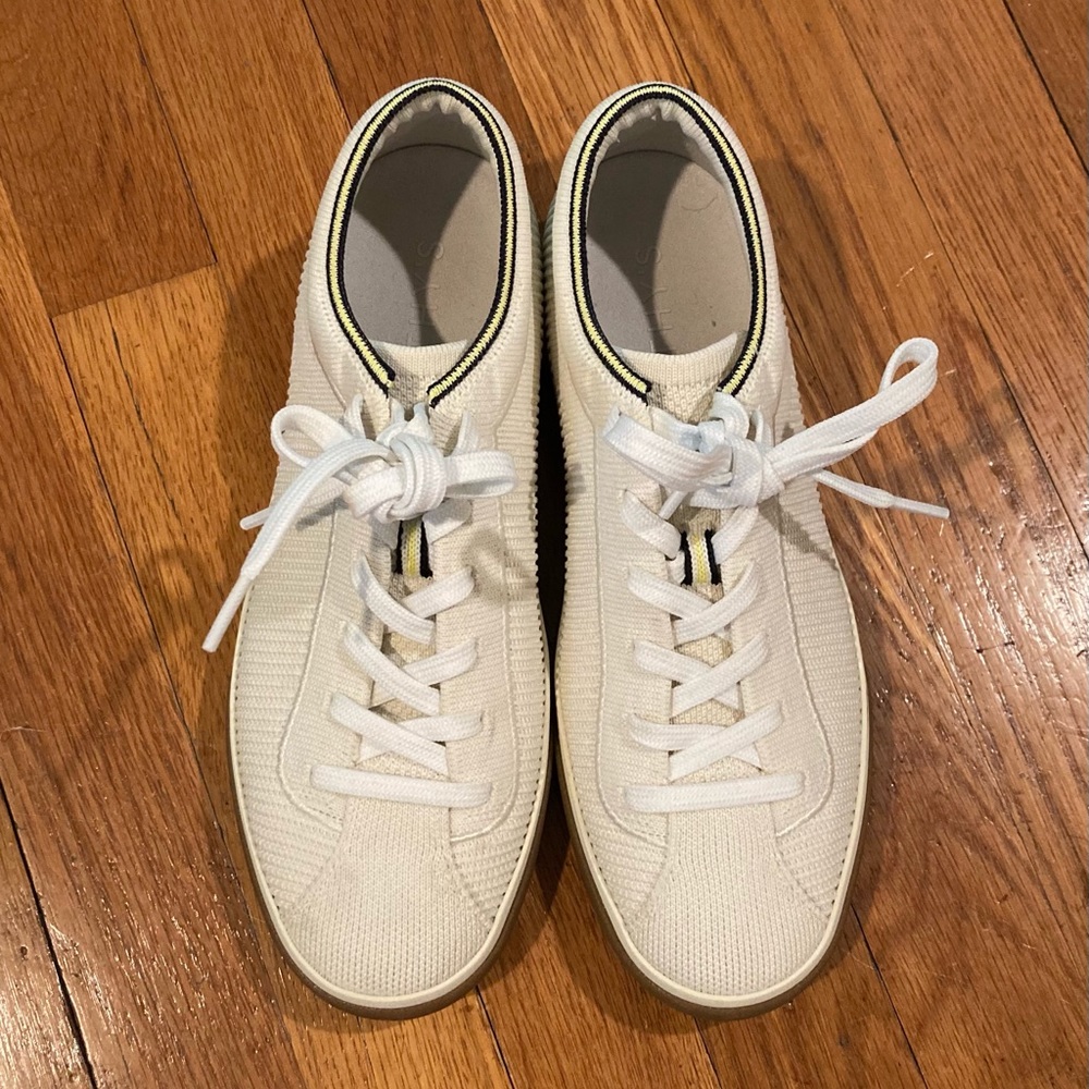 Only worn ONE time, Rothy’s Lace Up in Vanilla